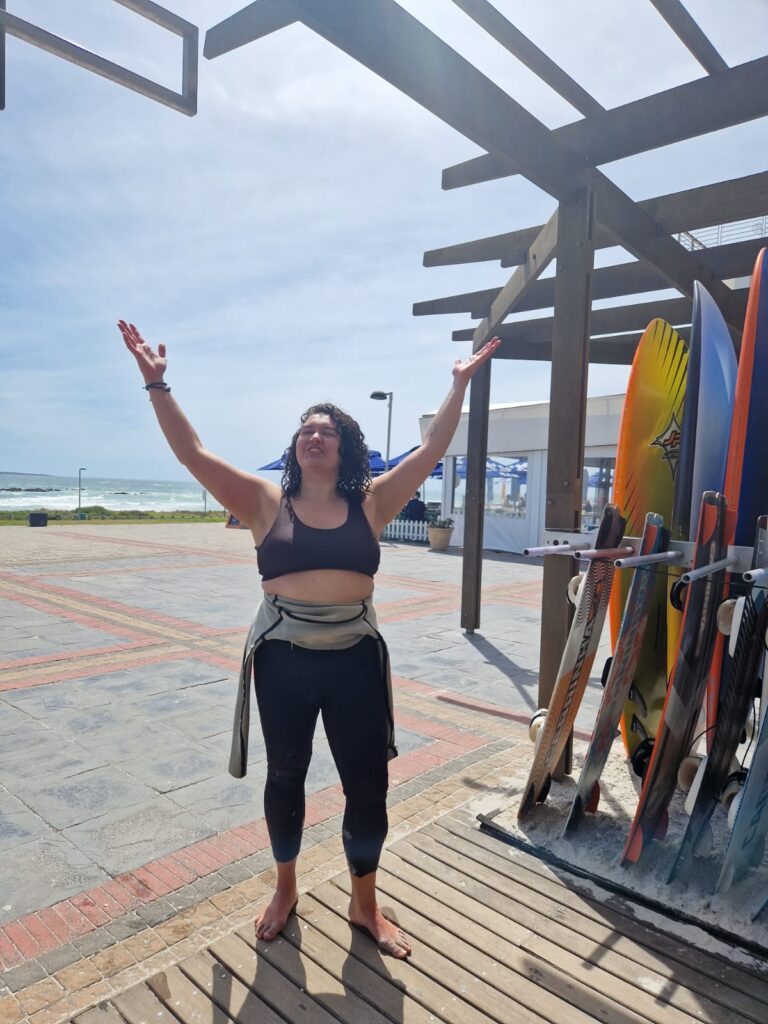 The_global_entity_learn_to_surf_in_cape_town