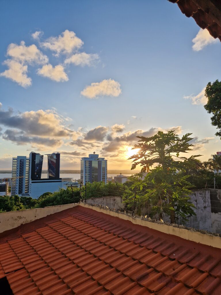 The_global_entity_Backpacker_The_Base_Maputo