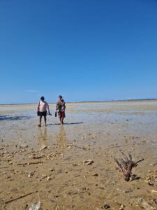 The_global_entity_Slow_travel_and_local_businesses